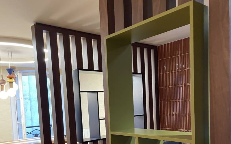 agencement sur mesure d'un salon de coiffure à Paris